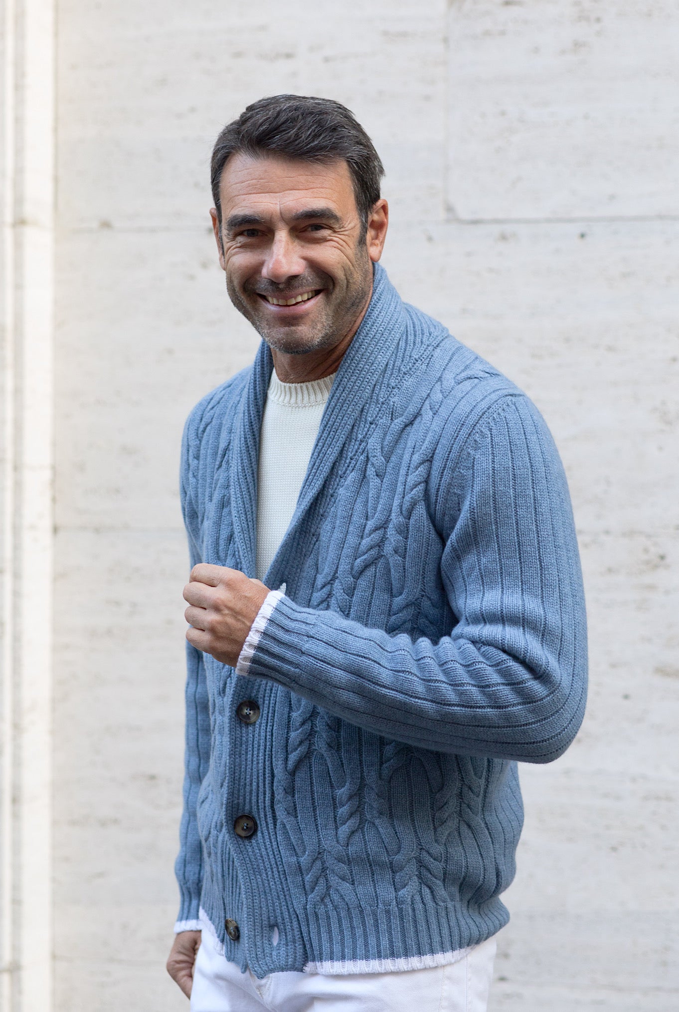 cardigan-azzurro-381qfg-1.jpg