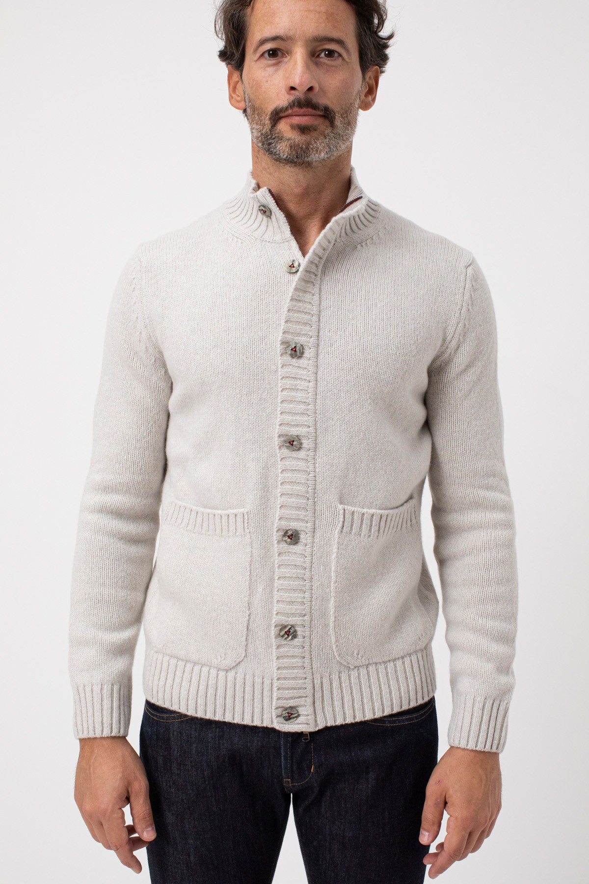 cardigan-grigio-uomo-135eio-1.jpg