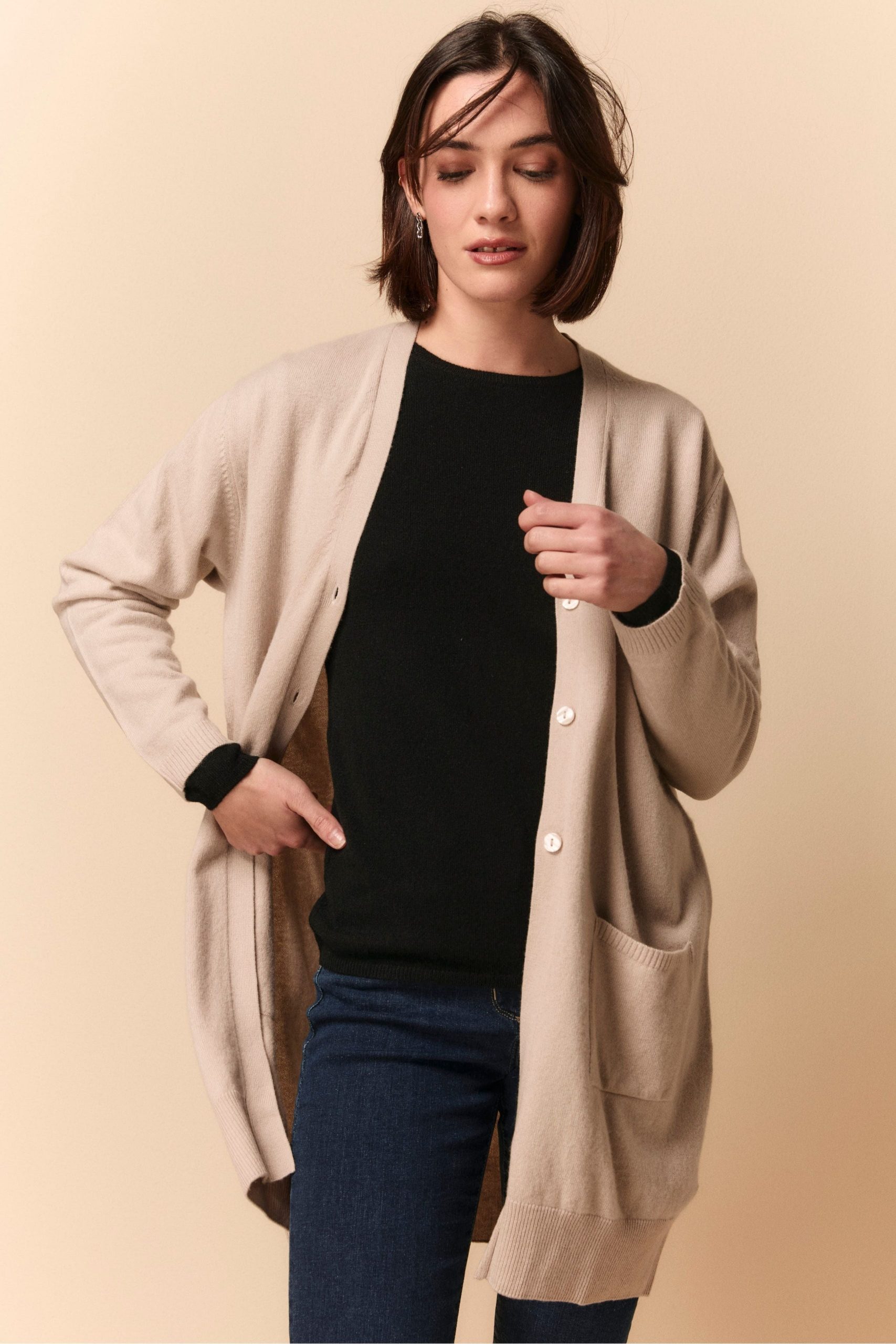 cardigan-lungo-donna-lana-001mrw-1.jpg