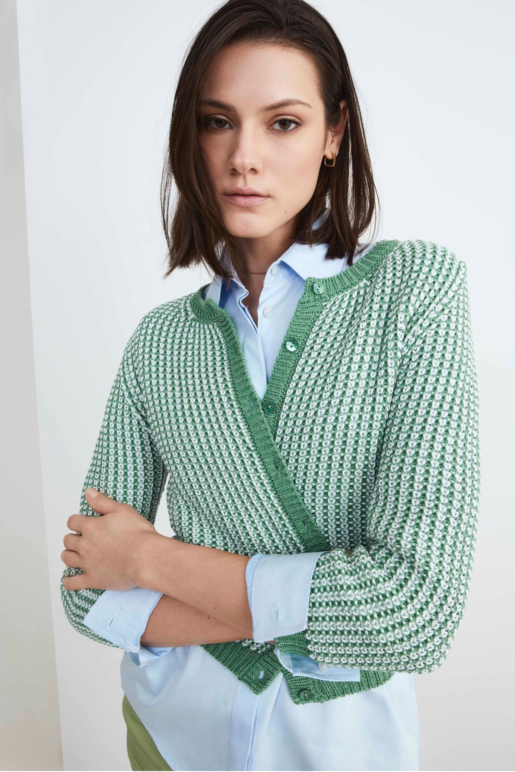 cardigan-verde-donna-432hdd-1.jpg
